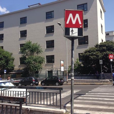 Roma Oltre Il Tempo Hotel Exterior foto